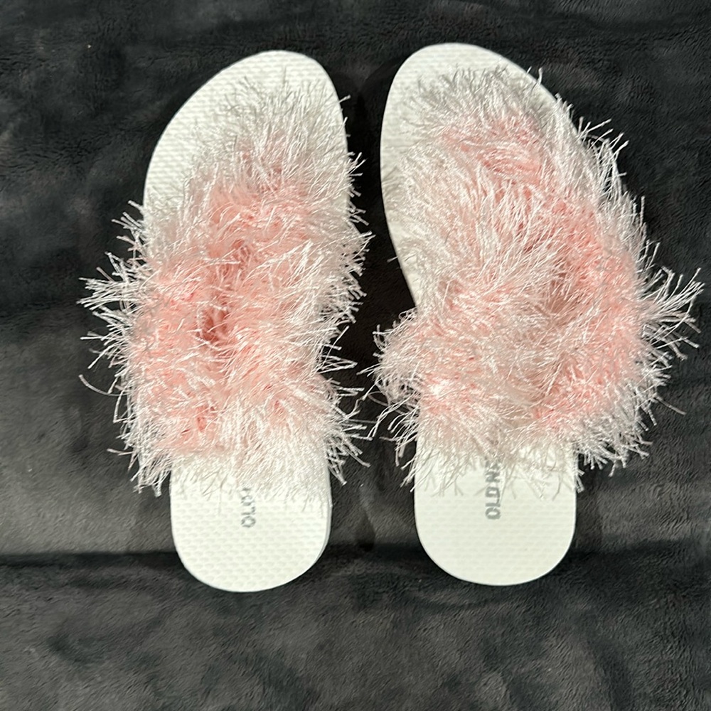 Old Navy Slippers New